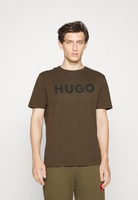 HUGO DULIVIO - T-shirt estampada - dark green