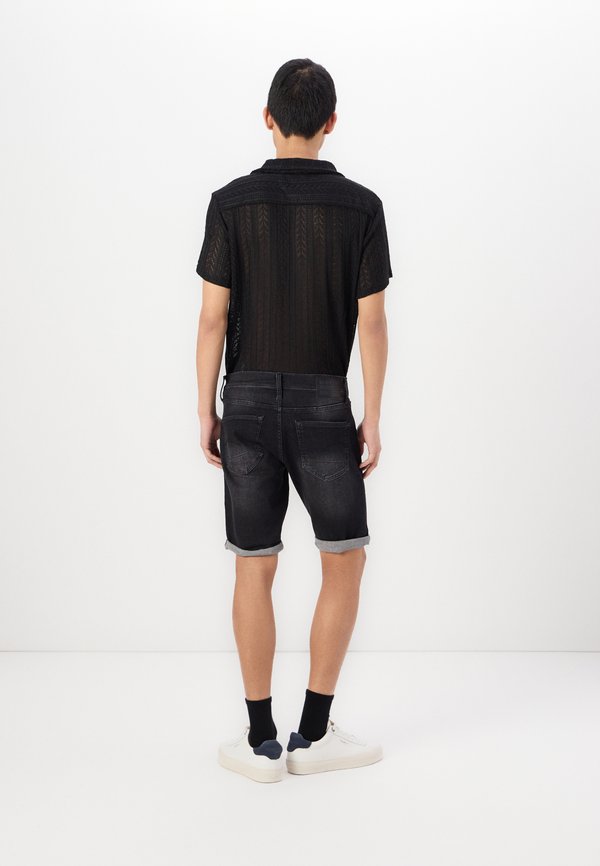 SLIM SHORT - Denim shorts2