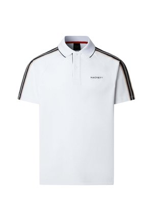 Hvid poloshirt med marineblå og beige striber på skuldrene, to-knaps placket og "HACKETT" logo på brystet.