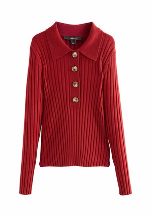 Roter gerippter Pullover mit einem Kragenhals und fünf braunen Knöpfen auf der Vorderseite. Der Stoff hat eine weiche Textur und eine figurbetonende Passform.