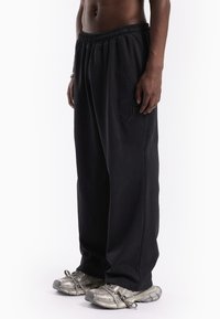 FAVELA DART JOGGER UNISEX - Tracksuit bottoms - black