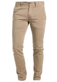 Beige chinos lavet af bomuld, med en figursyet pasform, lige ben, forlommer og en enkelt knaplukning i taljen.