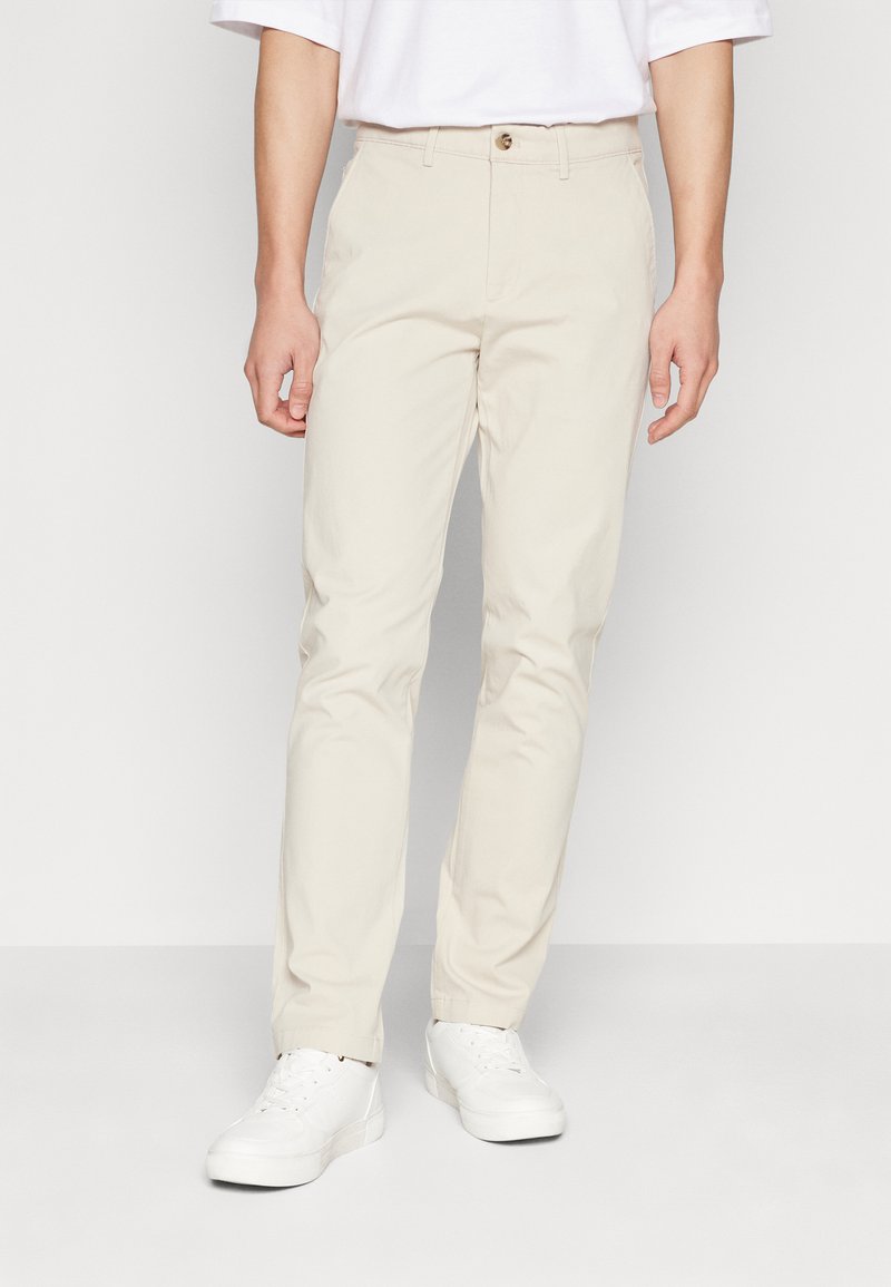 DOCKERS SMART FLEX MOTION SLIM - Vászonnadrágok - sahara khaki