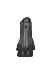 Stivali ankle in pelle nera con finitura testurizzata, dotati di suola in gomma e tacco prominente. La parte posteriore mette in risalto una cerniera verticale e un dettaglio di branding.