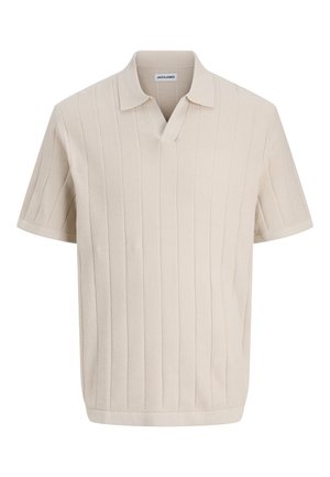 Beige gebreid poloshirt met korte mouwen, een verticale geribbelde structuur en een open V-halskraag, met het label "JACK & JONES".