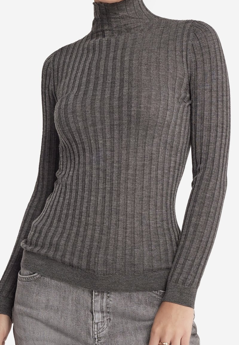 Falconeri Sweter