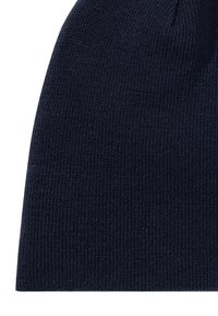 Tessuto lavorato a maglia di un blu navy scuro con una texture a coste, probabilmente parte di un berretto o di un maglione.