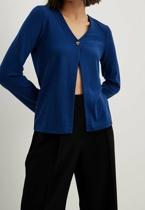 Blouse - blue