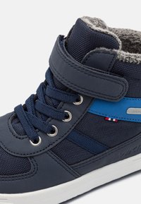 Viking LUKAS WP UNISEX - Botas para la nieve - navy/blue