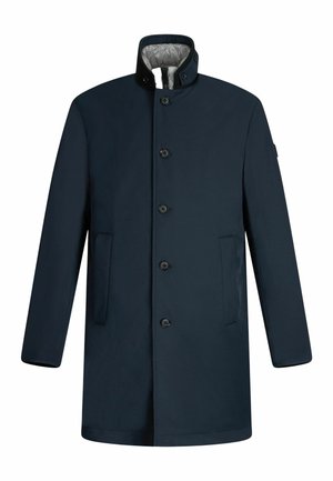 Manteau imperméable bleu marine avec un col haut, des boutons sur le devant, deux poches latérales et une texture douce. Design léger et épuré.
