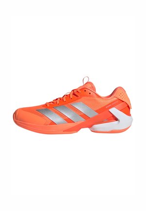ADIZERO UBERSONIC 5 - Kengät kaikille alustoille - lucid orange/silver metallic/core black