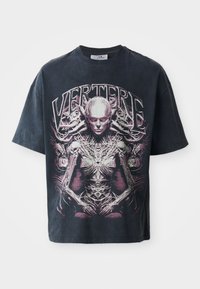 MEDUSA - T-shirts med print - washed black