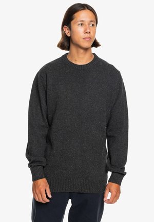 Dunkelgrauer Strickpullover mit Rundhalsausschnitt, langen Ärmeln und gerippten Manschetten. Verfügt über dezente, bunte Sprenkel für eine interessante Textur.