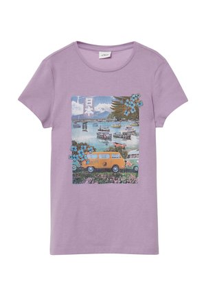 - T-shirt z nadrukiem