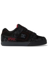 dc shoes zalora