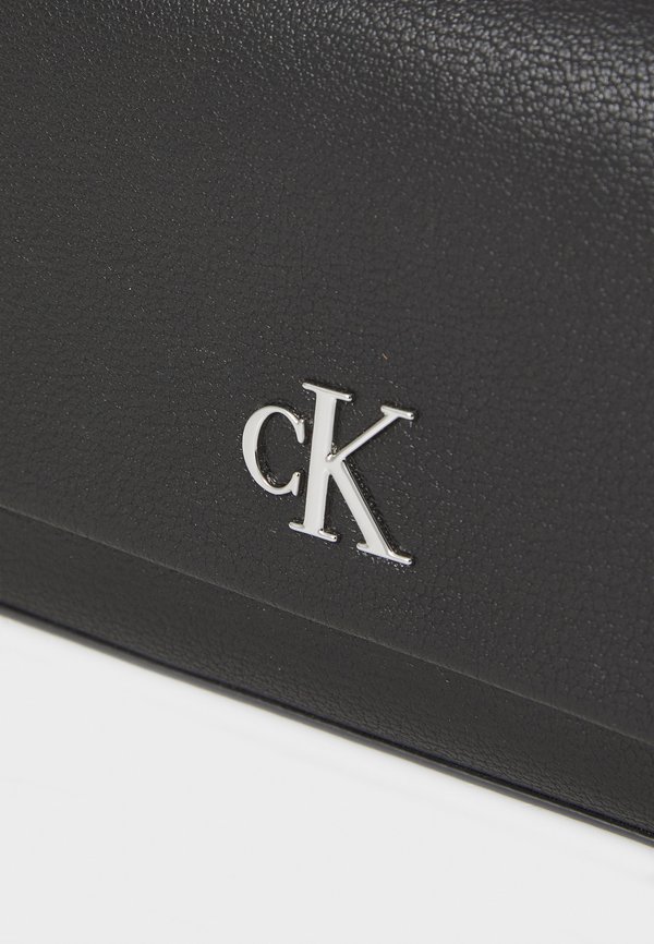 MINIMAL MONOGRAM  SHOULDER POUCH - Handbag2