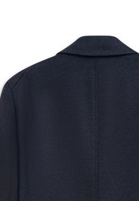 Dunkelblazer aus Navy mit einem Reverskragen, weicher Textur und taillierter Passform. Beinhaltet eine saubere Naht entlang der Rückennaht.