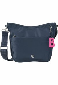 Borsa a spalla in nylon blu navy con un charm rosa a forma di "B". Presenta un vano principale con zip e una tasca esterna. Tracolla intrecciata staccabile.