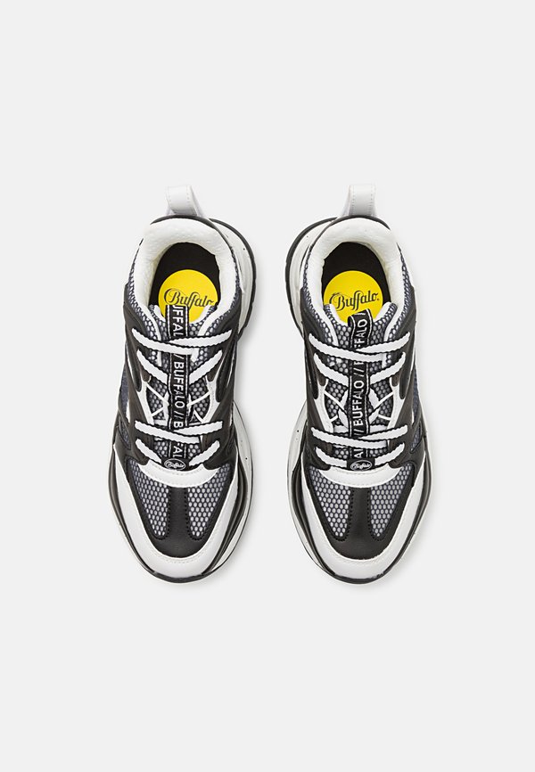 TRIPLET  - Trainers3