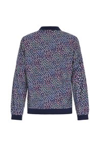 Tricou navy cu un model geometric colorat, mâneci lungi, manșete cu nervuri și guler clasic. Textură de stofă netedă.