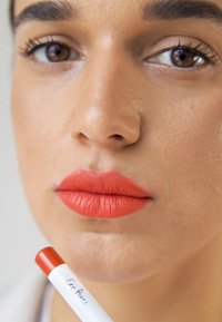 Ere Perez COCO CRAYON - Läppenna - spark