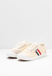 Kawasaki RETRO - Baskets basses - rosy sand