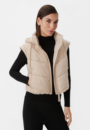 MIT ABNEHMBARER KAPUZE - Waistcoat - beige