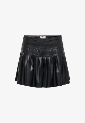 Fekete műbőrből készült szoknya, amely redőzött, testhez simuló derékkal és dekoratív fém kiegészítőkkel az oldalán. Sima felület, fényes kivitel.