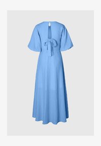 Ej vald, cornflower blue