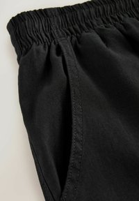 Next REGULAR FIT-ELASTICATED WAIST DRAWSTRING TAPERED - Chino-püksid - black
