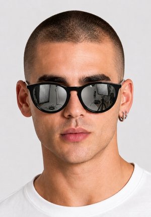 Gianni Kavanagh, GIANNI KAVANAGH SUNGLASSES | MEN GREY ZORIEN SUNGLASSES - Slnečné okuliare - grey