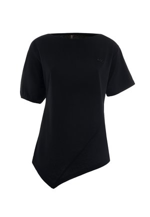 Schwarzes kurzärmeliges Oberteil mit rundem Halsausschnitt und asymmetrischem Saum, mit einem subtilen Logo auf der Brust. Weicher Stoff mit glatter Oberfläche.