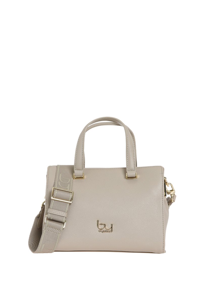 Borsa a mano in pelle beige con doppio manico e tracolla removibile. Presenta un dettaglio del logo dorato e una texture liscia.