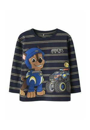 Navyblaues Langarm-T-Shirt mit einem Cartoon-Hund und einem Monstertruck. Horizontale Streifen und auffällige grafische Akzente. Weicher Baumwollstoff.