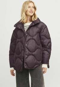 JJXX SHINY QUILTED OTW SN - Wintermantel - sassafras