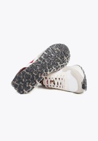 LOLA CASADEMUNT Baskets basses - leopard
