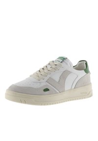 Victoria Shoes Baskets basses - verde