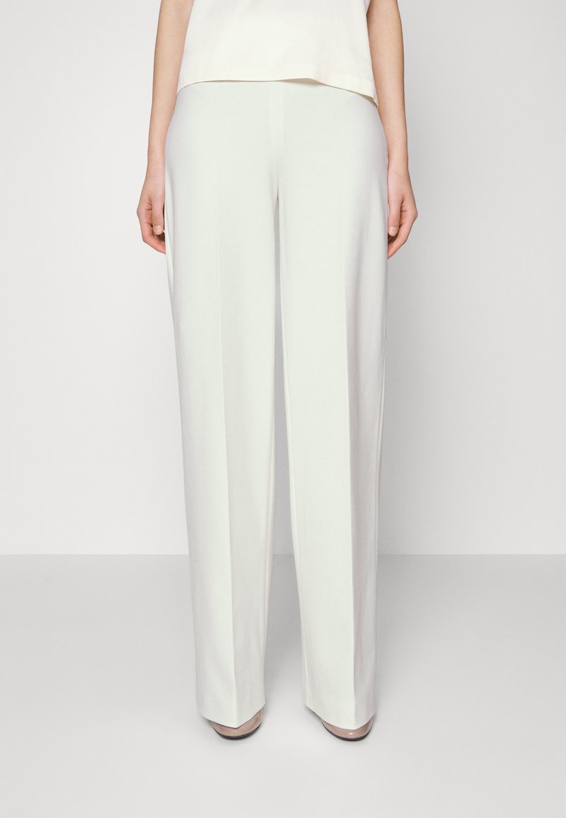 DRYKORN BEFORE - Stoffhose - off white