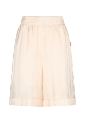 Shorts in satin beige chiaro con vita elasticizzata e tasche laterali discrete, caratterizzati da una texture liscia e leggermente lucida.