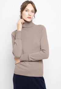 FTC Cashmere Džemperis - hazelwood