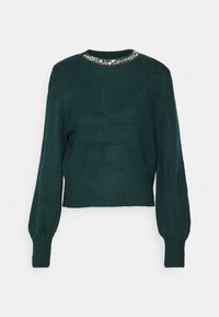 Maglione corto verde scuro con finitura testurizzata, maniche lunghe e scollatura decorata con dettagli metallici.