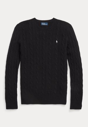 Pullover preto em malha com cabos, feito de um tecido texturizado, com um decote redondo e punhos canelados, apresentando um pequeno logótipo branco no peito.