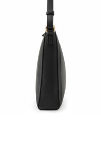 Borsa a tracolla in pelle nera e grigia con texture, design piatto, caratterizzata da dettagli in hardware dorato e una tracolla regolabile.