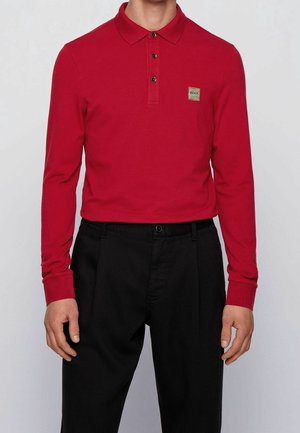 Pikeepaita - dark red