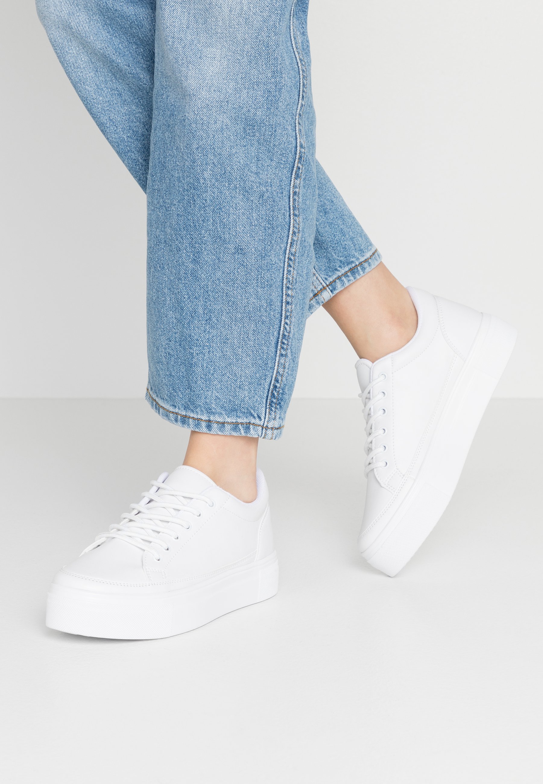 zalando sneakers platform