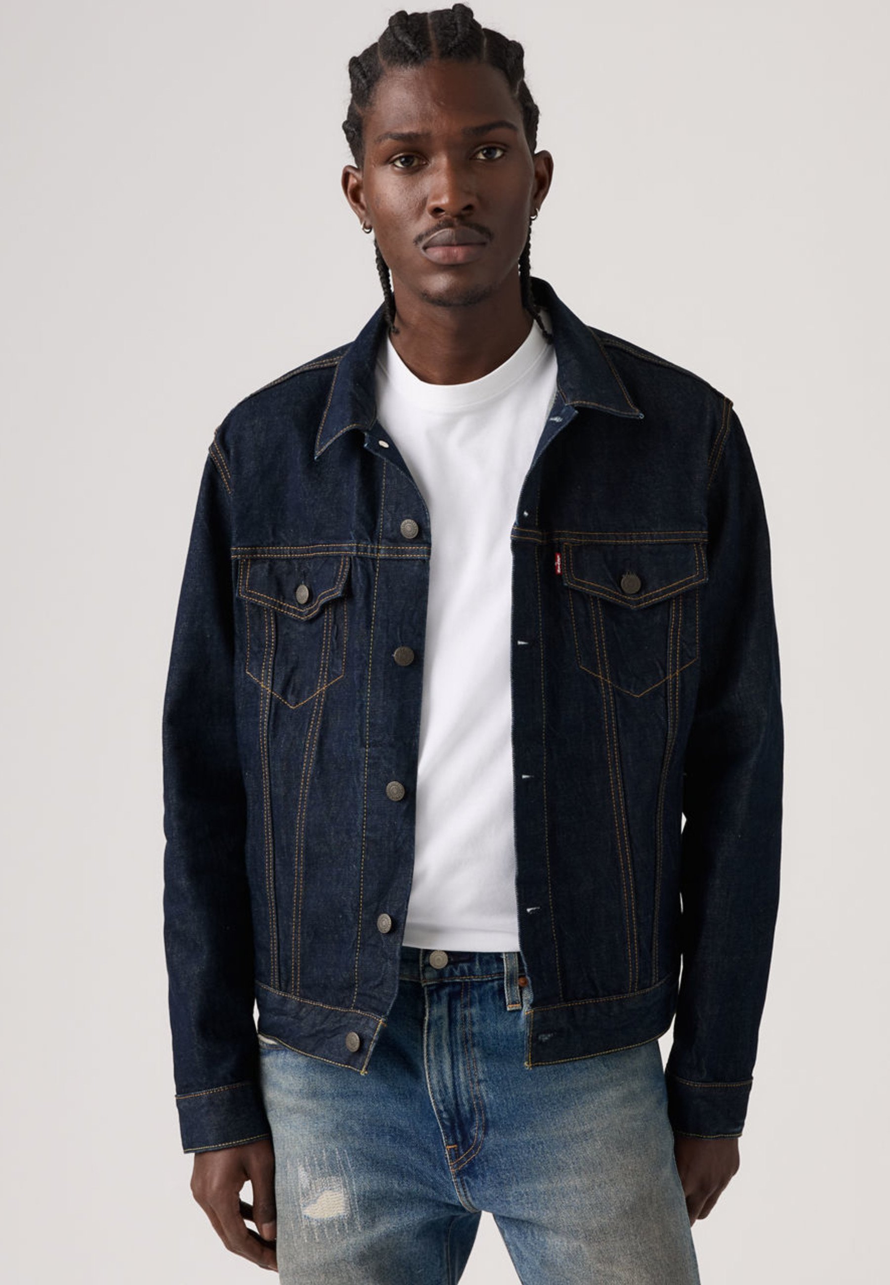Levi's® THE TRUCKER - Denim jacket - wash it out rinse t/dark-blue
