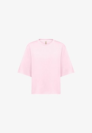 Tricou roz deschis supradimensionat, realizat din bumbac. Are mâneci scurte, gât rotund și textură netedă. Nu prezintă modele sau accente vizibile.