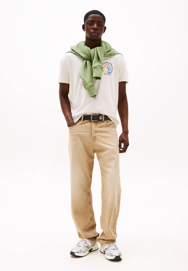 CREST TEE UNISEX - Print T-shirt - oat2