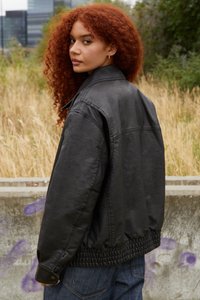BDG Urban Outfitters BILLIE - Jakna iz umetnega usnja - black