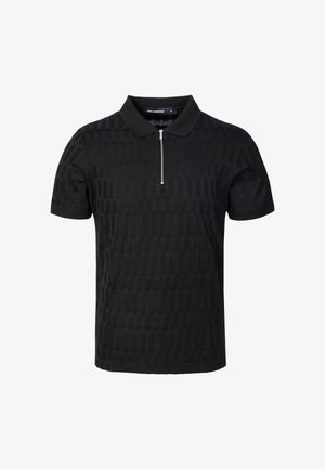 Czarna polo z krótkim rękawem, z delikatnym wzorem w kratę i srebrnym zamkiem błyskawicznym z przodu pod kołnierzykiem.